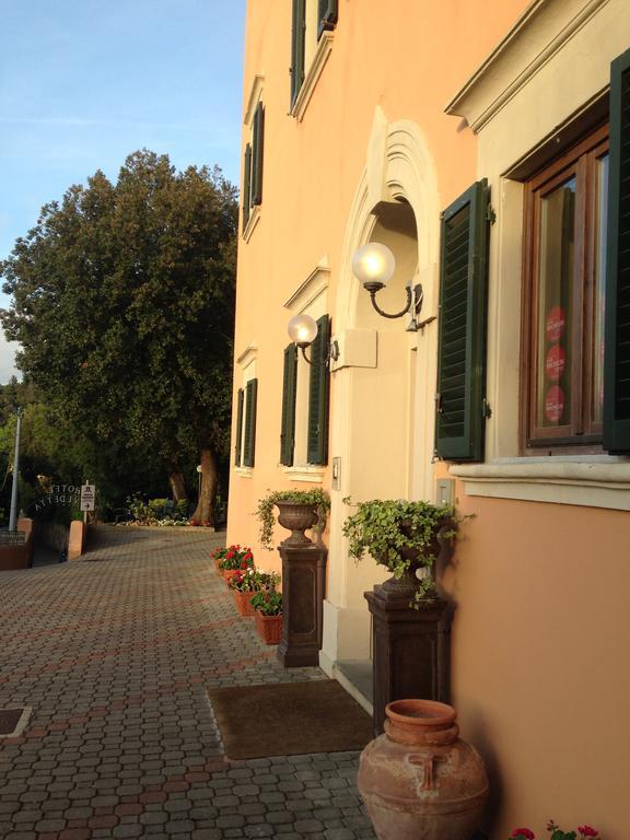 Hotel La Vedetta Livorno Exteriör bild