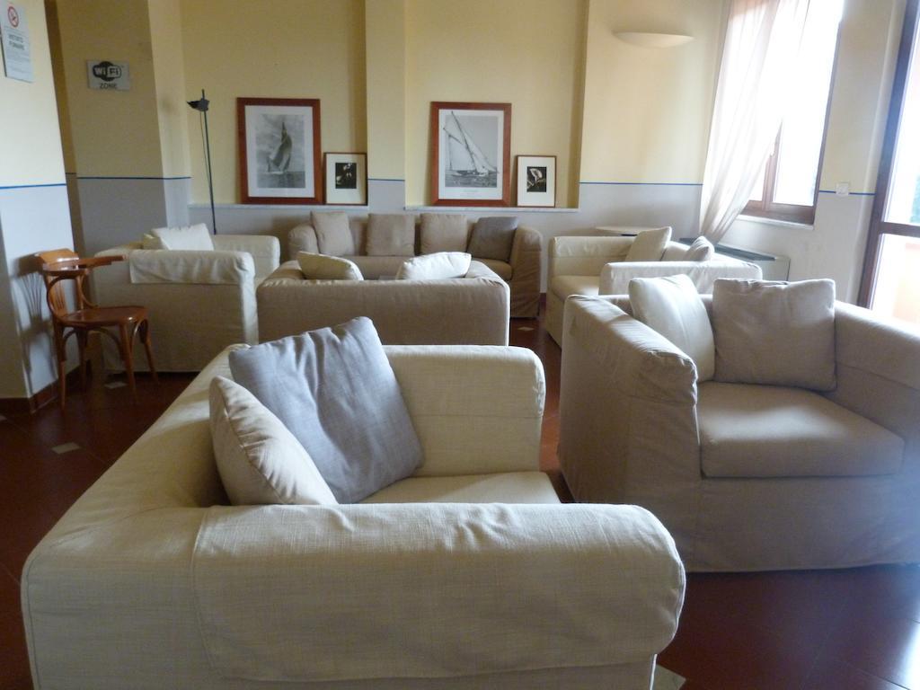 Hotel La Vedetta Livorno Exteriör bild