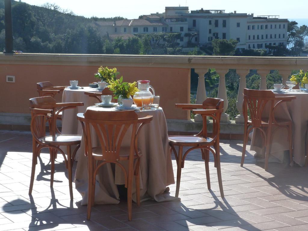 Hotel La Vedetta Livorno Exteriör bild