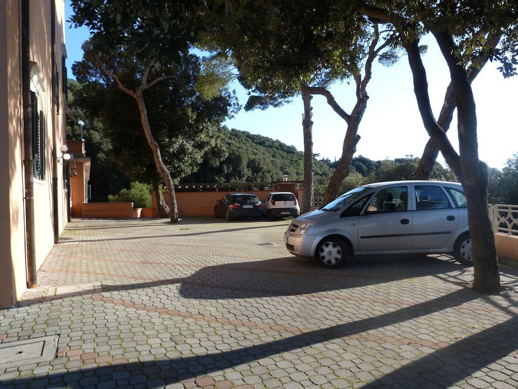Hotel La Vedetta Livorno Exteriör bild