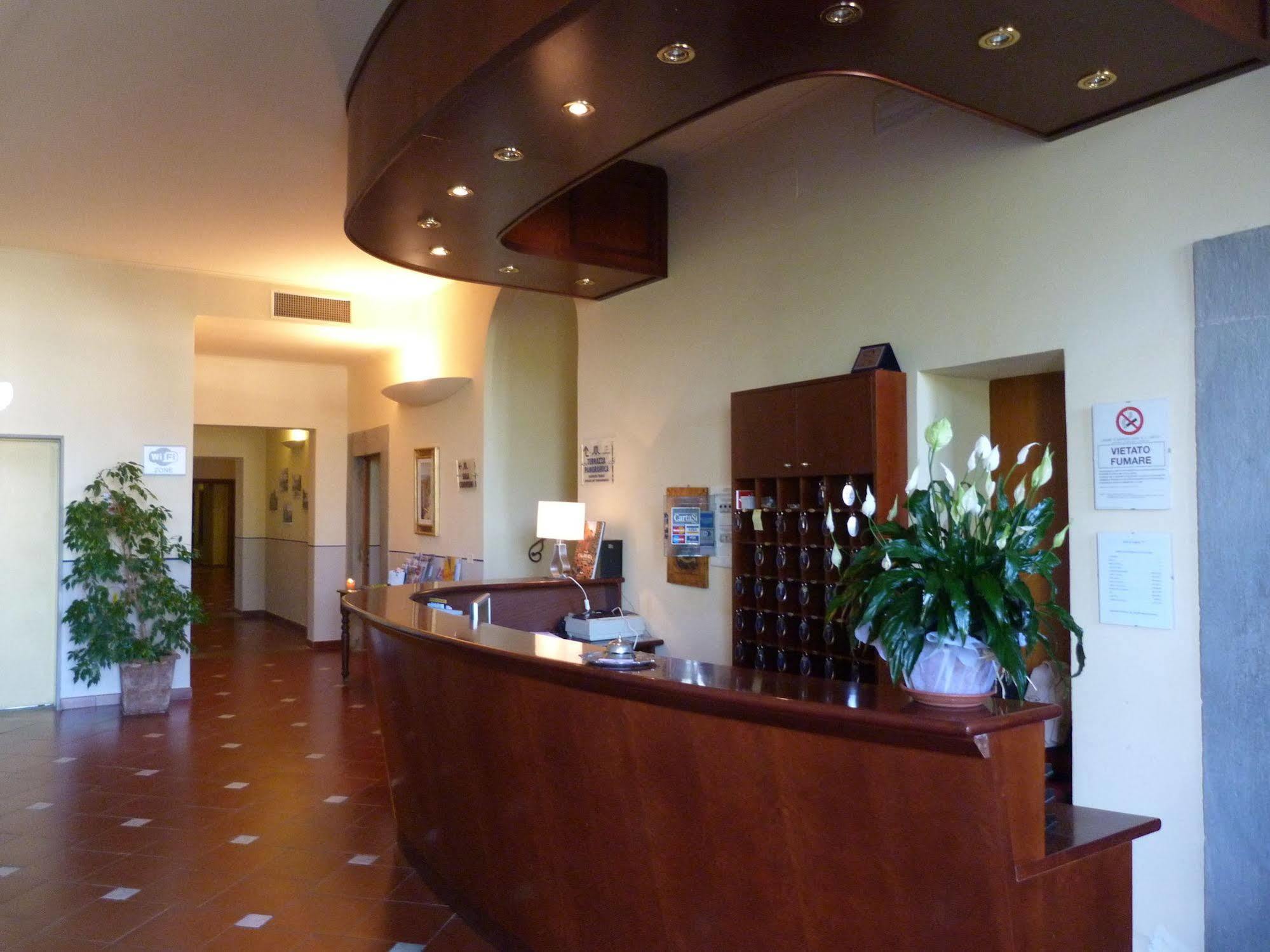 Hotel La Vedetta Livorno Exteriör bild